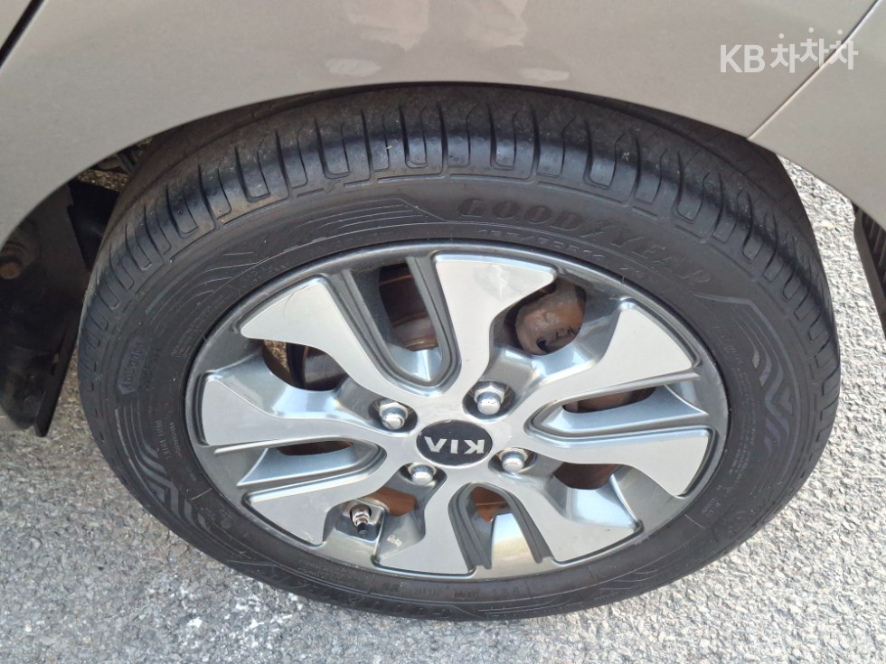 2016 - kia morning