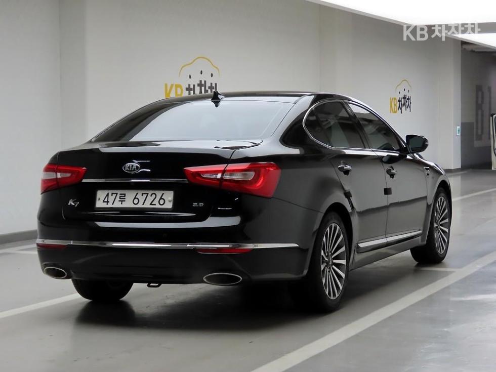 2015 - kia k7