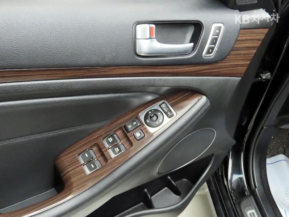 2015 - kia k7