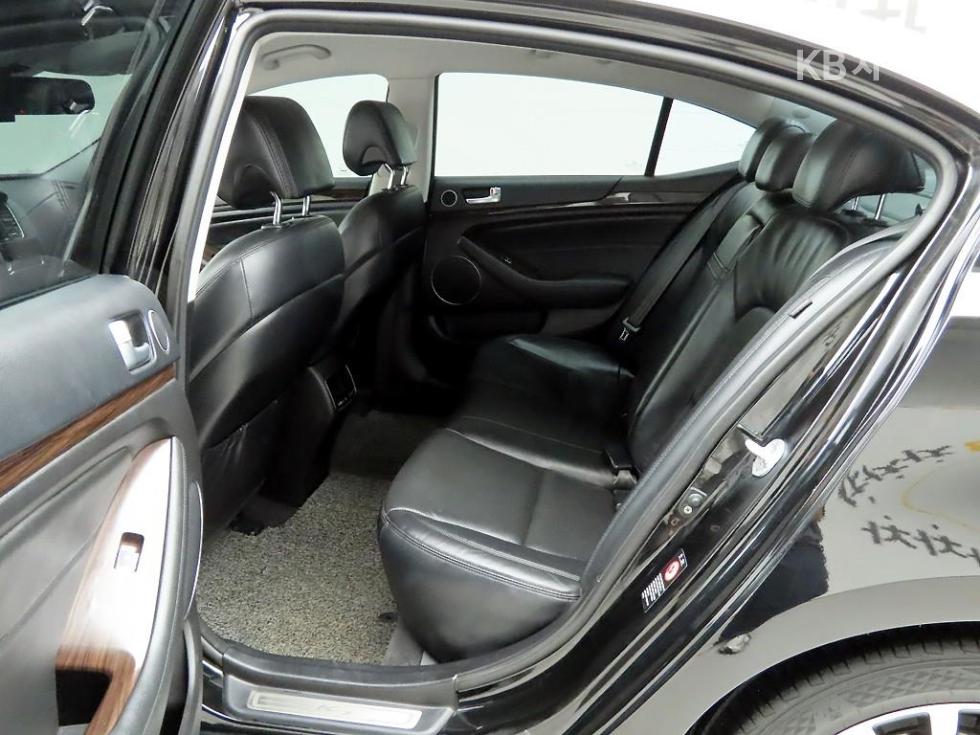2015 - kia k7