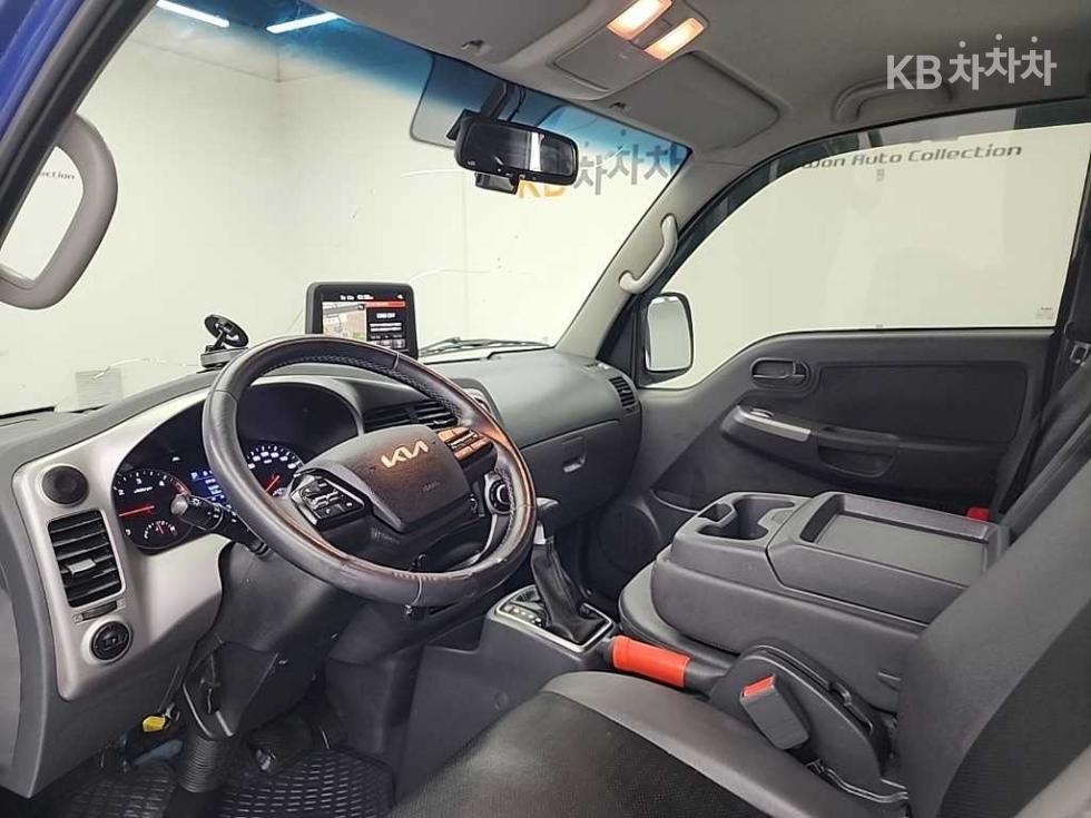 2023 - kia bongo iii