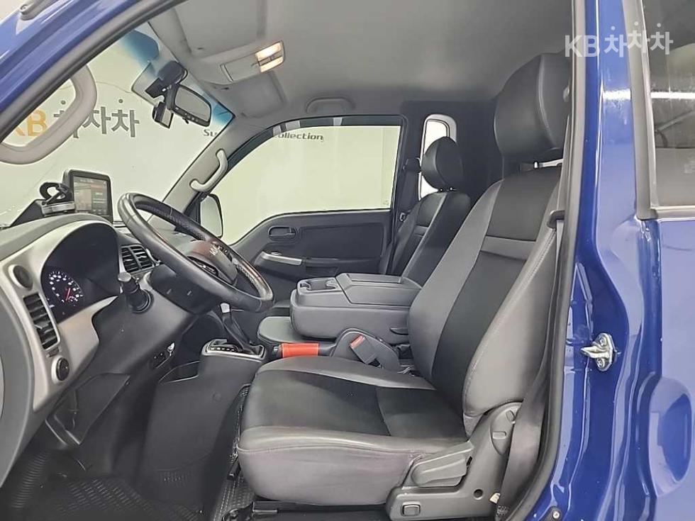2023 - kia bongo iii