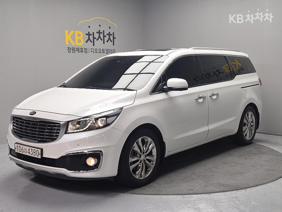 2018 - kia carnival