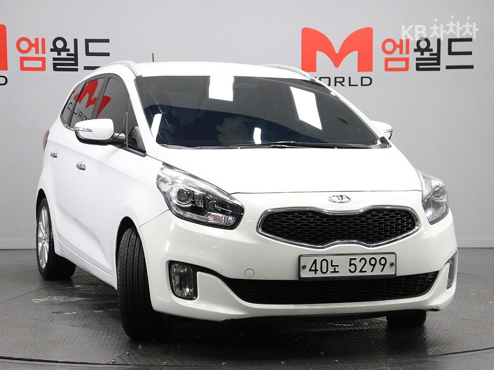 2014 - kia carens