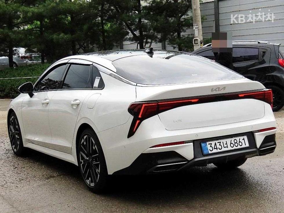 2025 - kia k5
