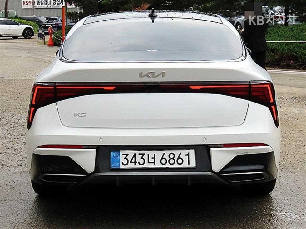 2025 - kia k5