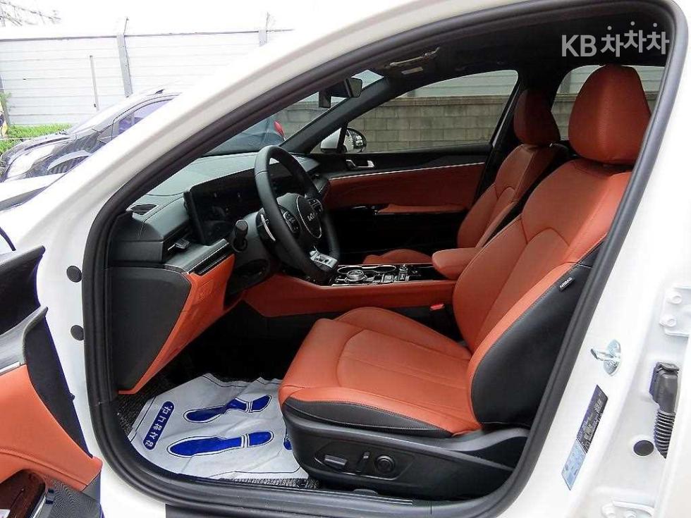2025 - kia k5