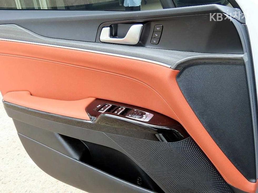 2025 - kia k5