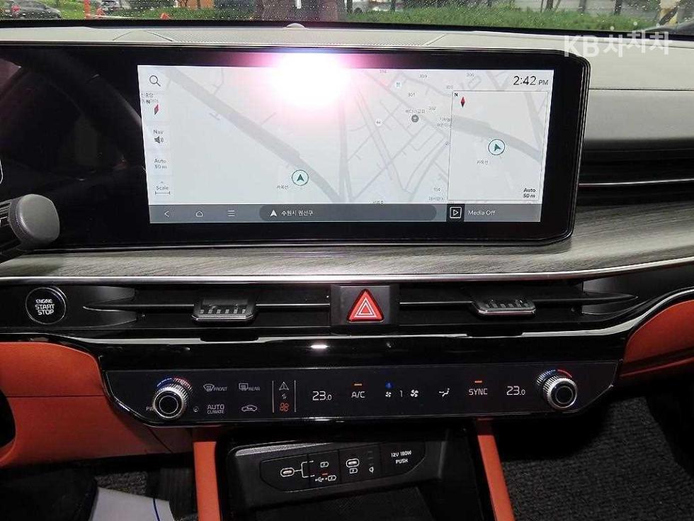 2025 - kia k5