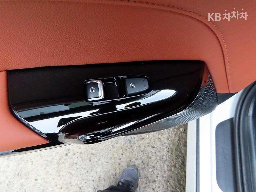 2025 - kia k5