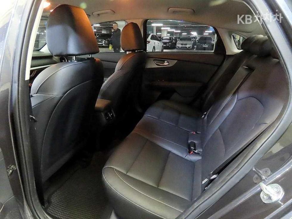 2019 - kia k3