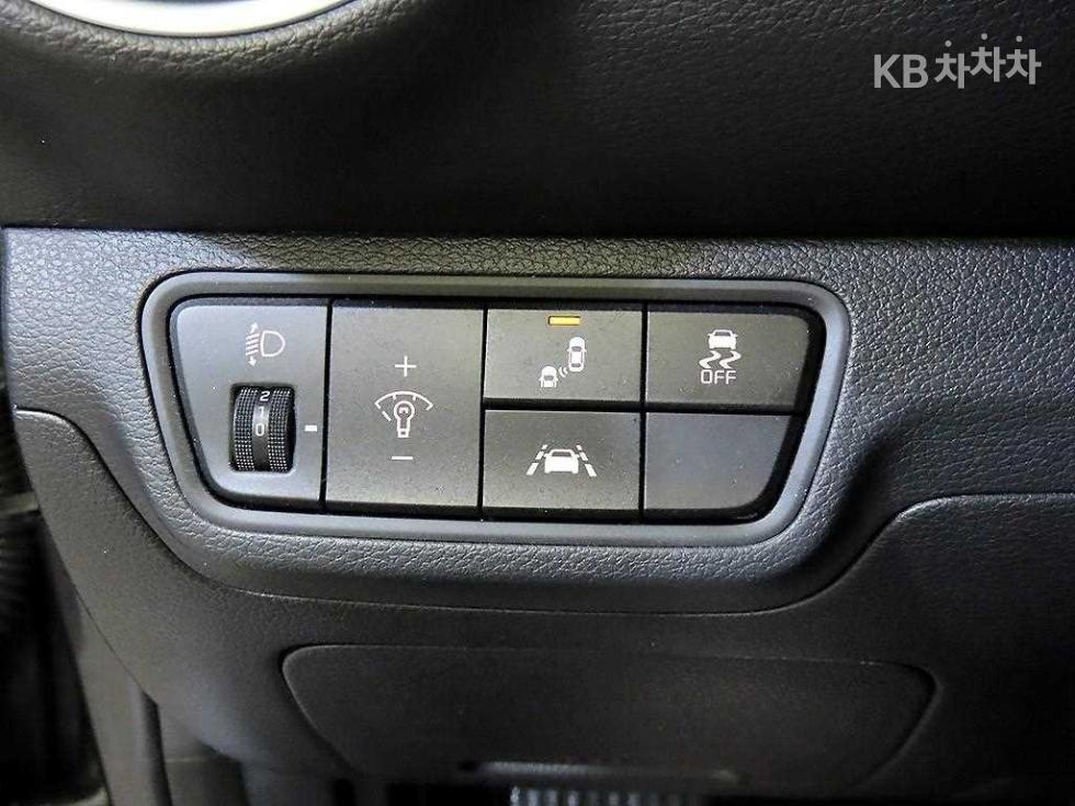 2019 - kia k3
