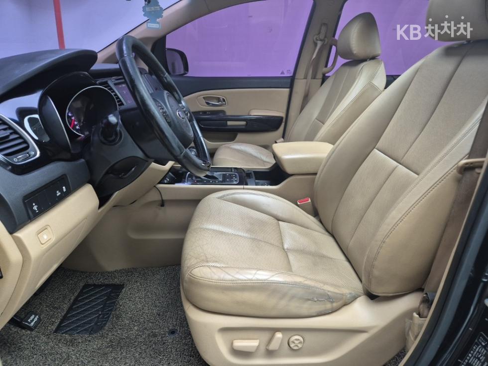2015 - kia carnival