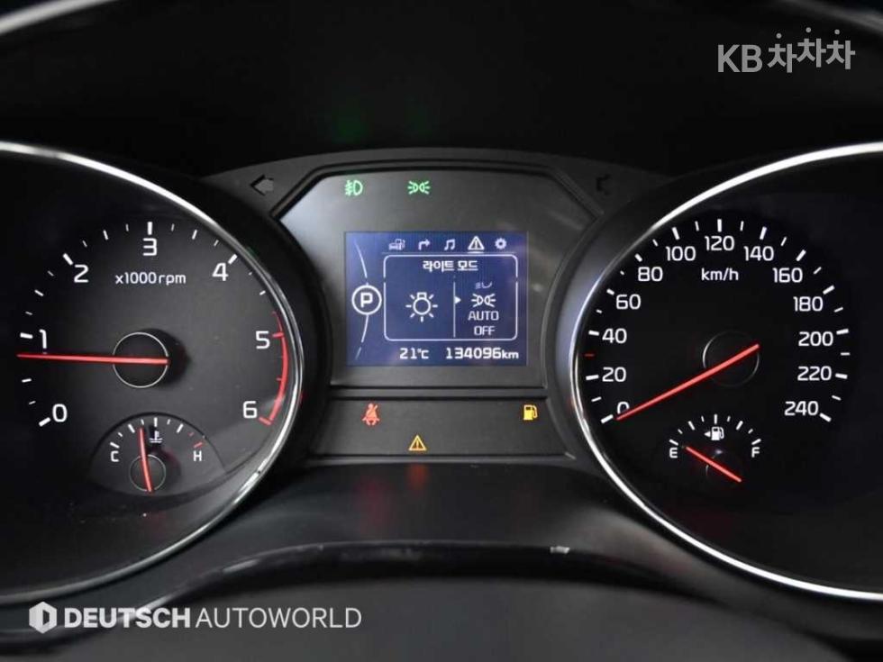 2016 - kia carnival