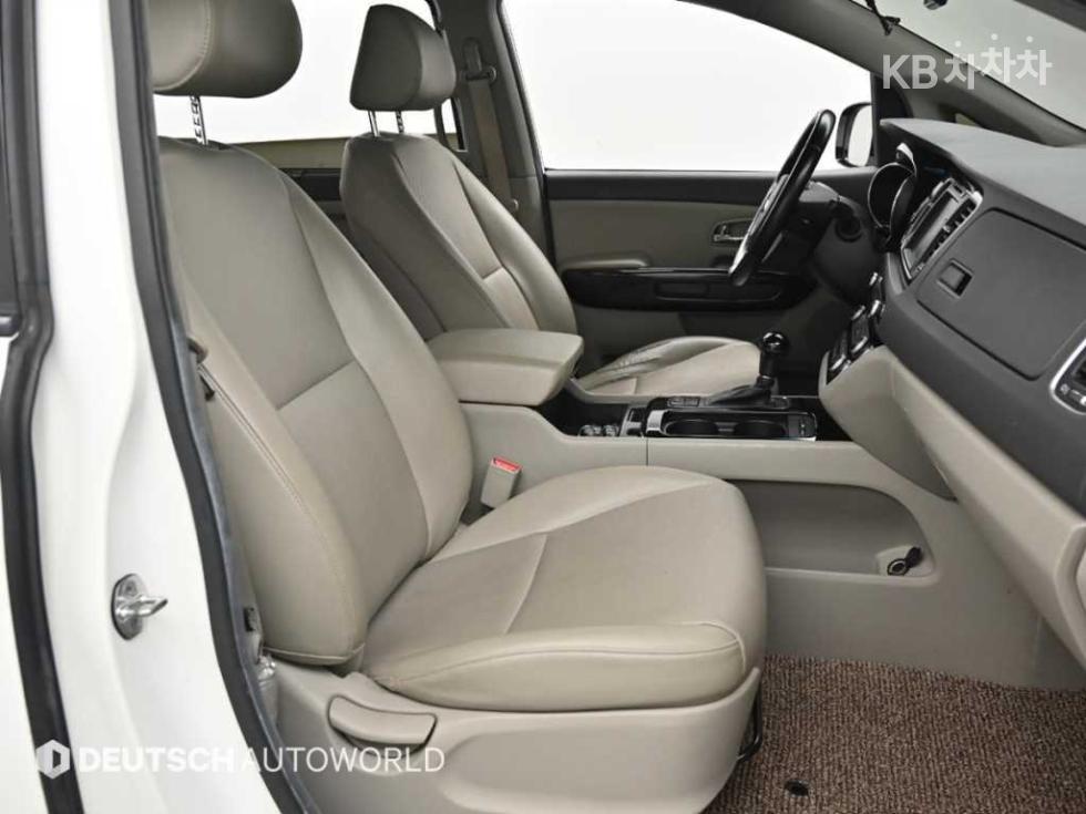 2016 - kia carnival