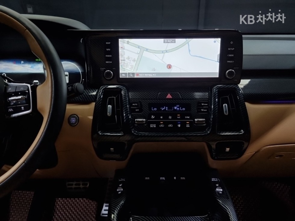 2023 - kia sorento