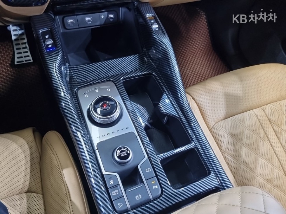 2023 - kia sorento