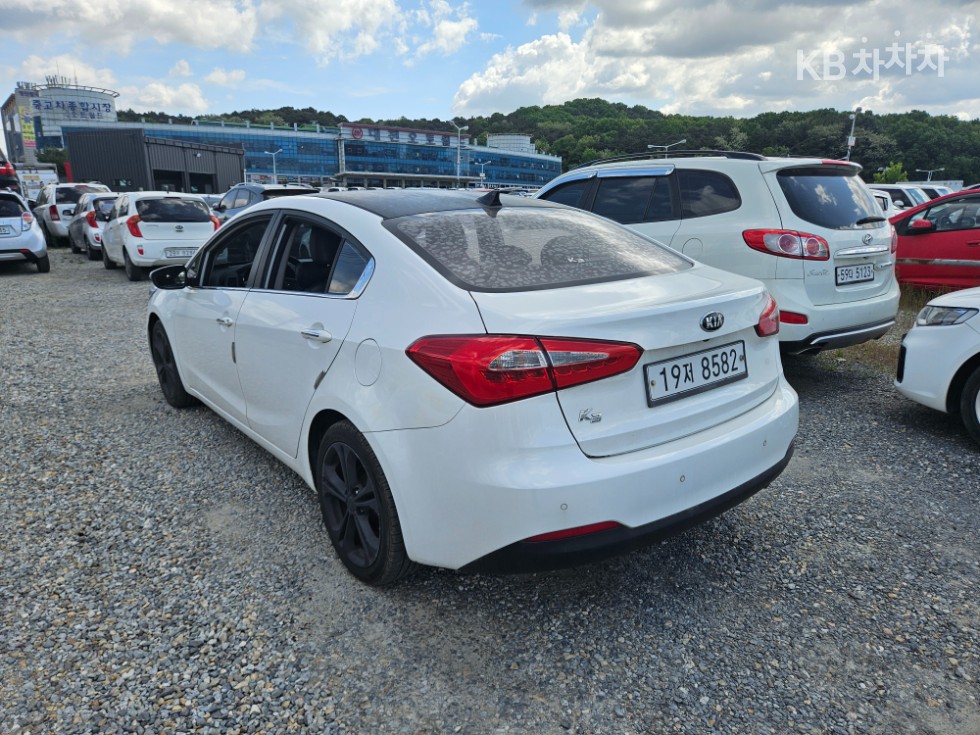 2014 - kia k3