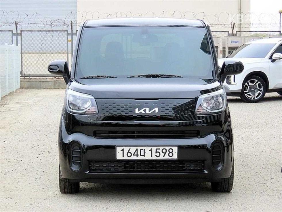 2022 - kia ray