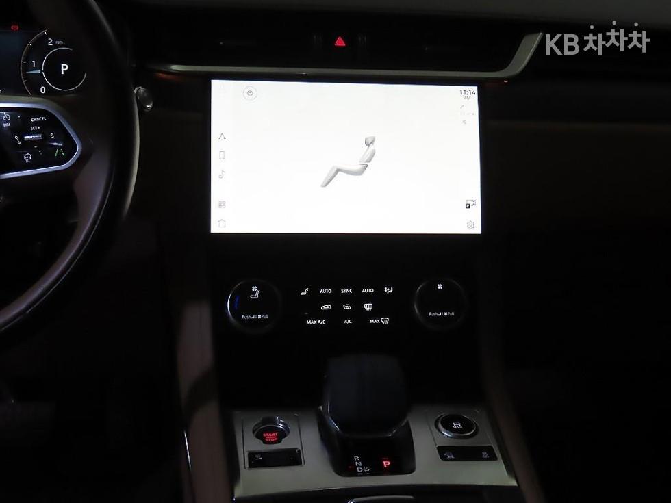 2021 - jaguar f-pace
