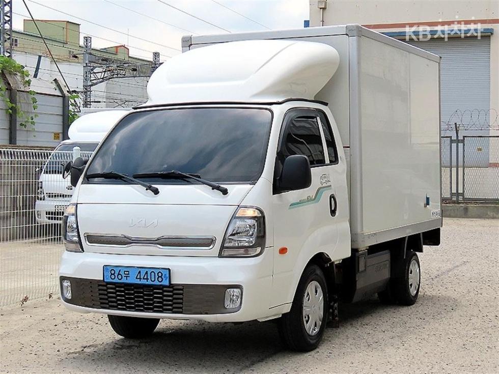 2023 - kia bongo iii