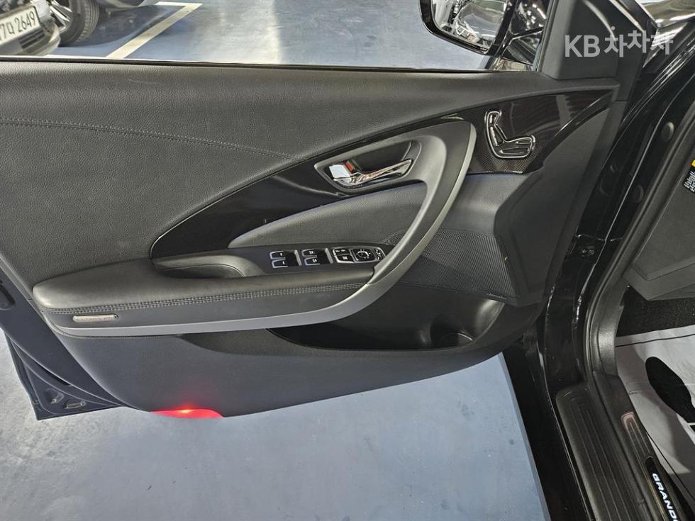 Hyundai Grandeur — miniaturë 12