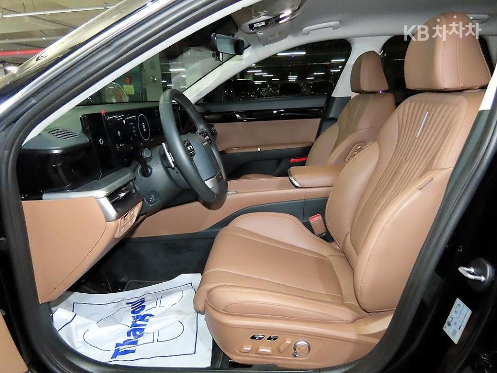 2025 Hyundai Used Car photo