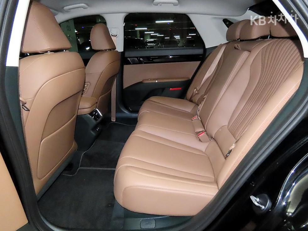 2025 Hyundai Used Car photo