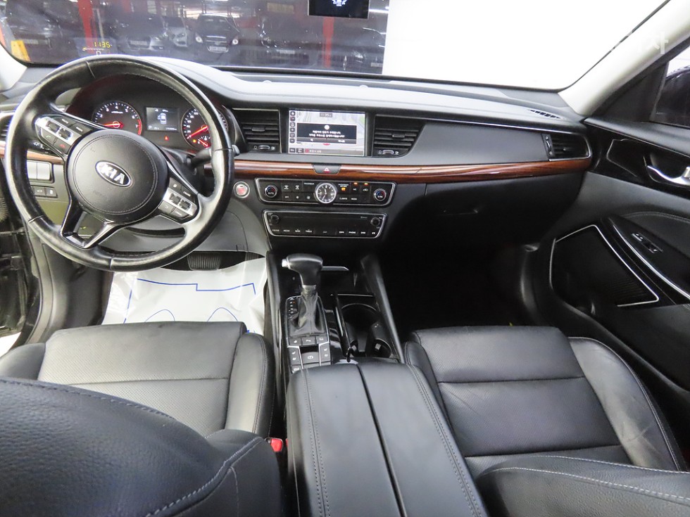 2016 - kia k7