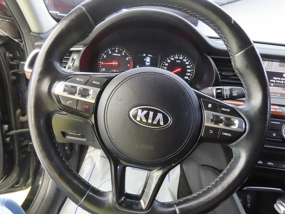 2016 - kia k7