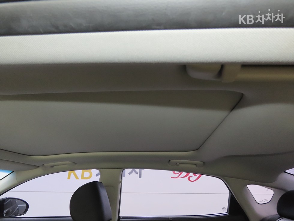 2016 - kia k7