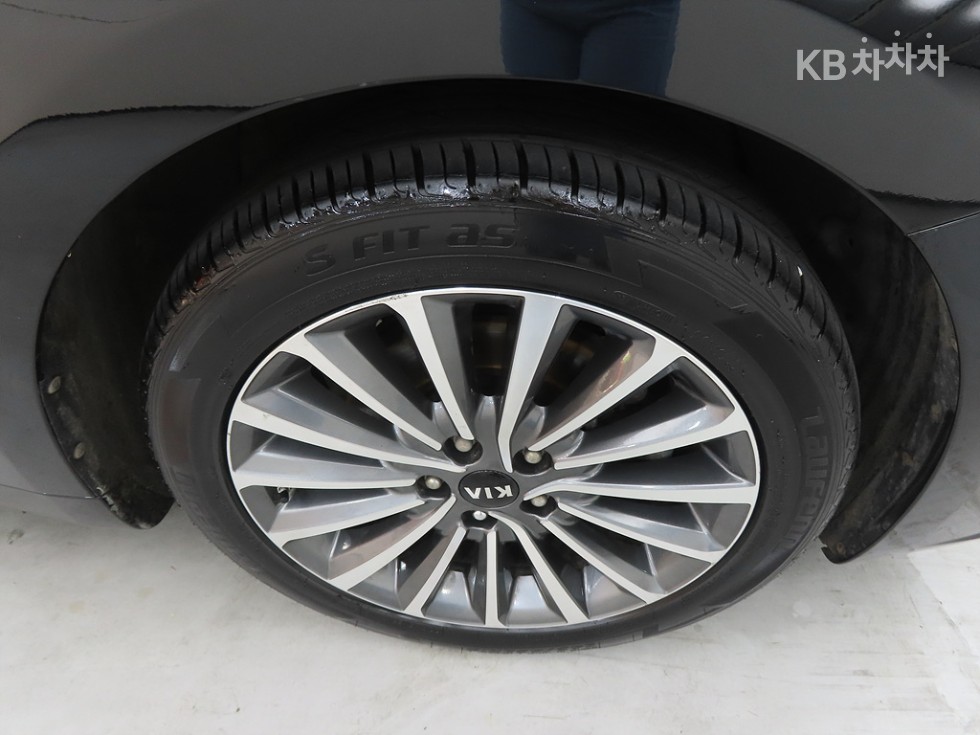 2016 - kia k7