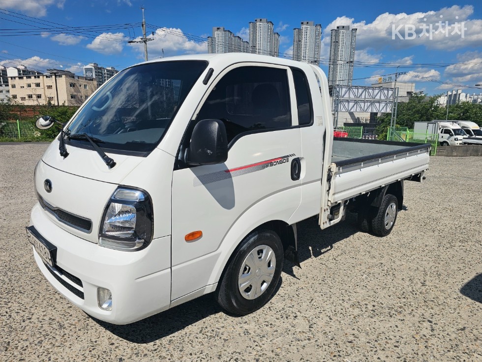2020 - kia bongo iii