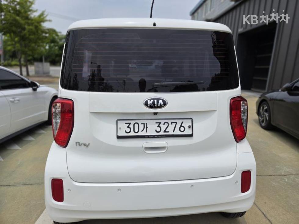 2017 - kia ray