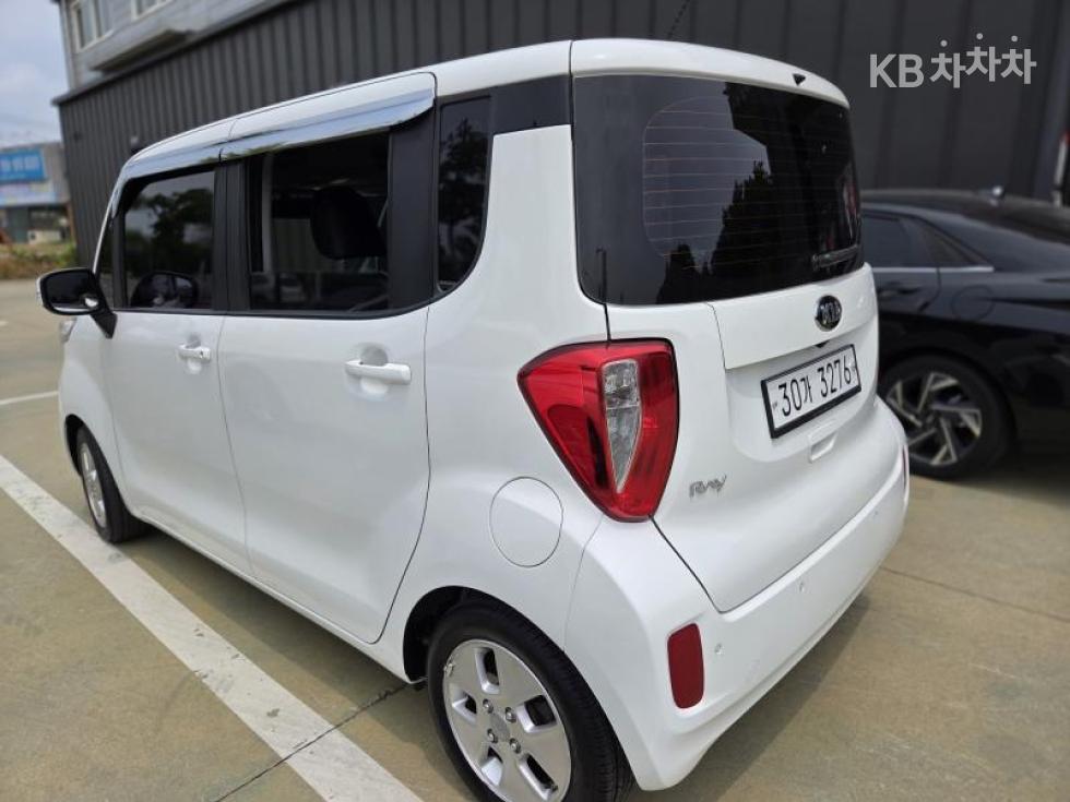 2017 - kia ray