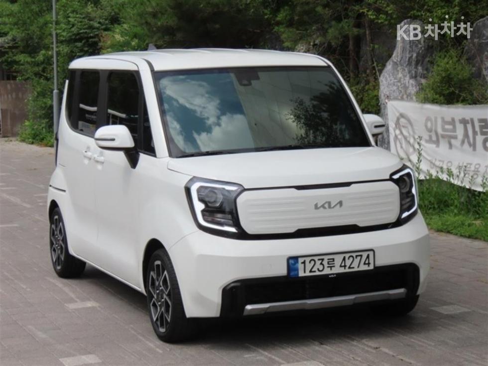 2023 - kia ray