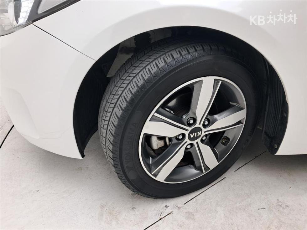 2018 - kia k3