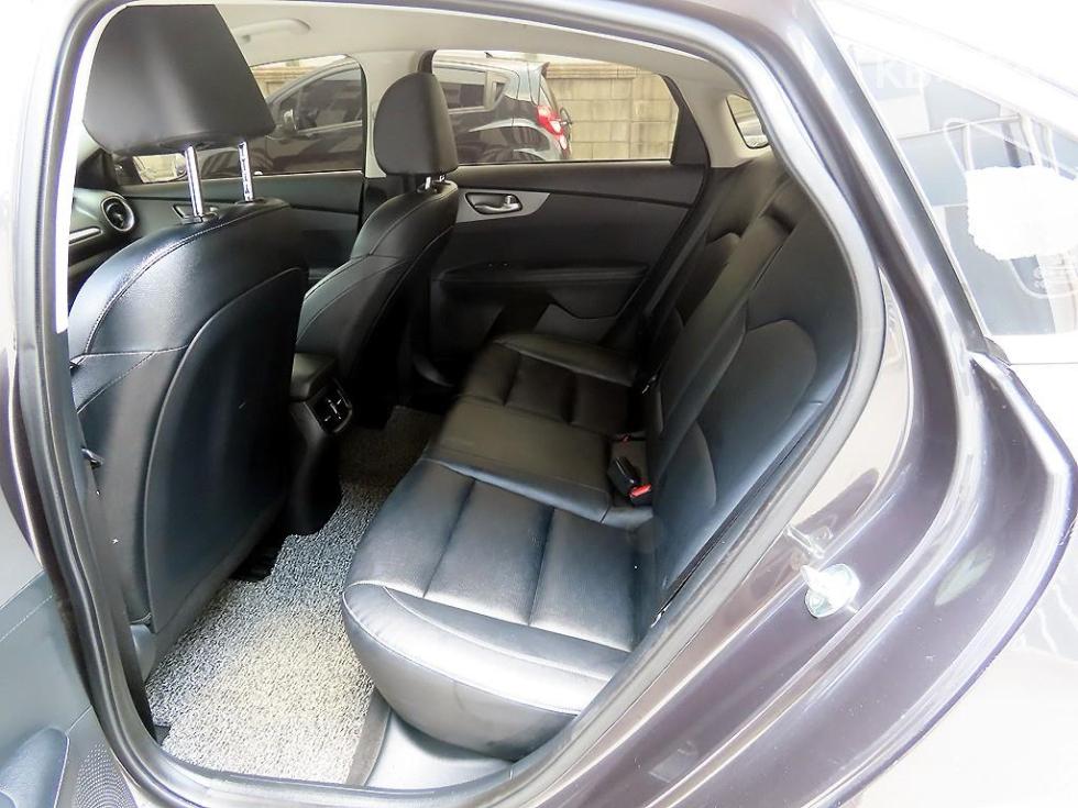 2019 - kia k3