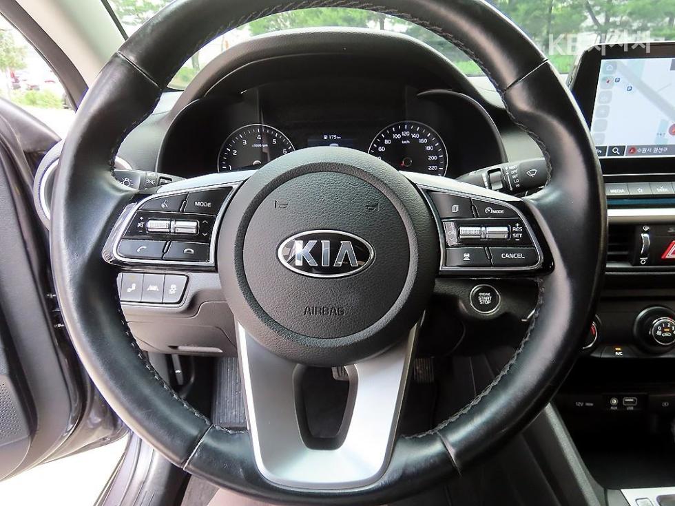 2019 - kia k3