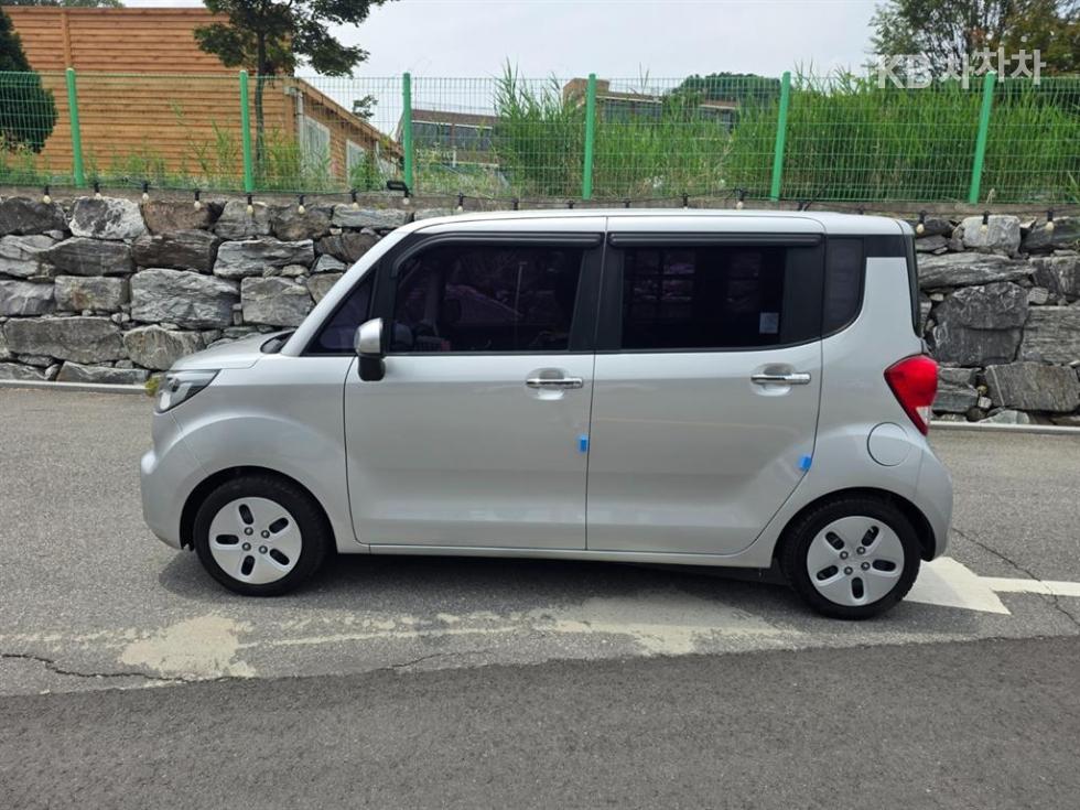 2019 - kia ray