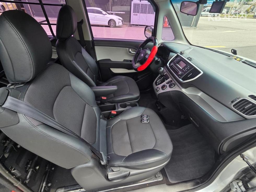 2019 - kia ray