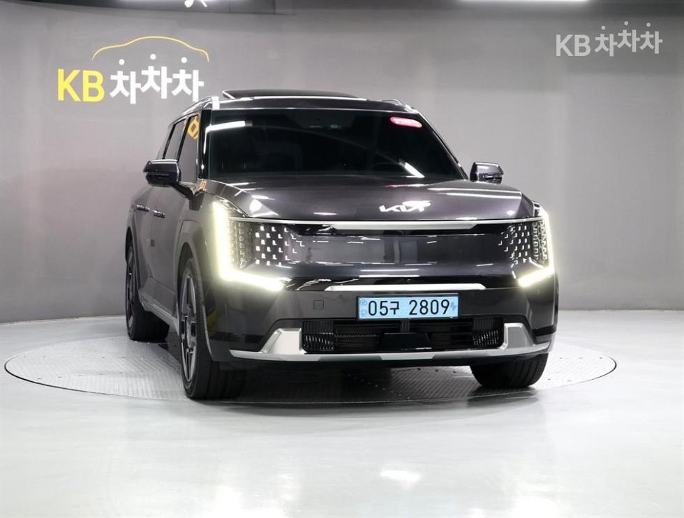 2024 - kia ev9