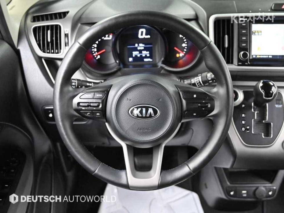 2021 - kia ray
