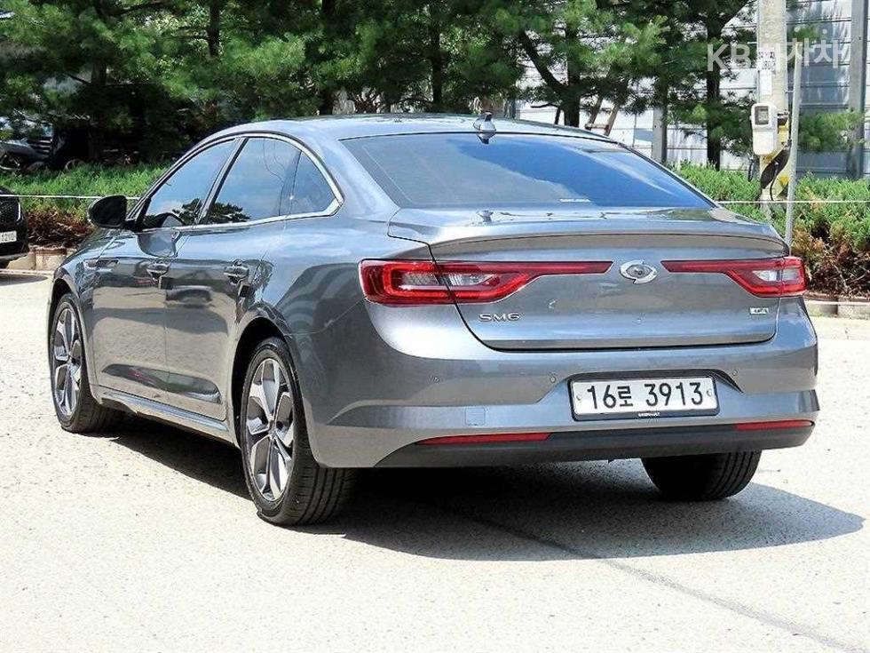 Renault Samsung SM6 — miniaturë 3