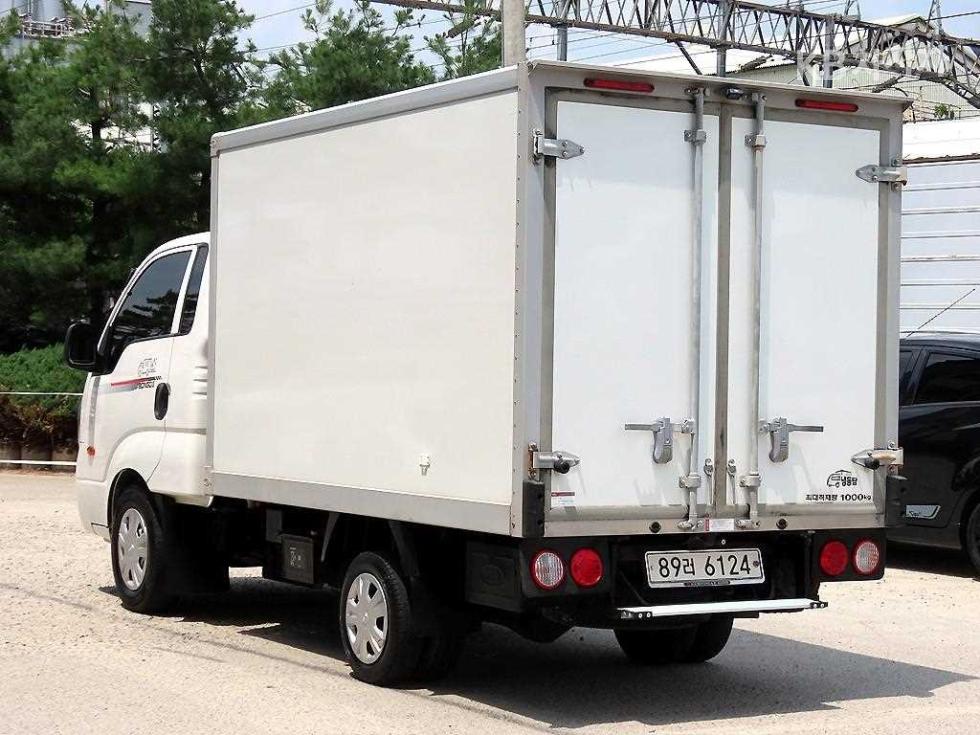 2020 - kia bongo iii