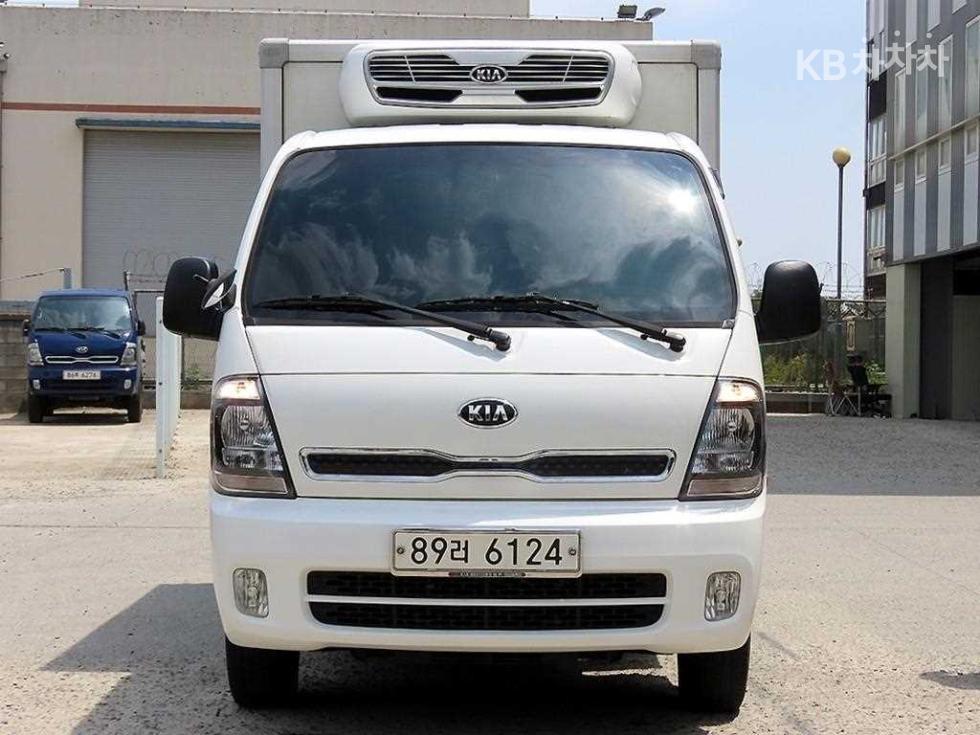 2020 - kia bongo iii