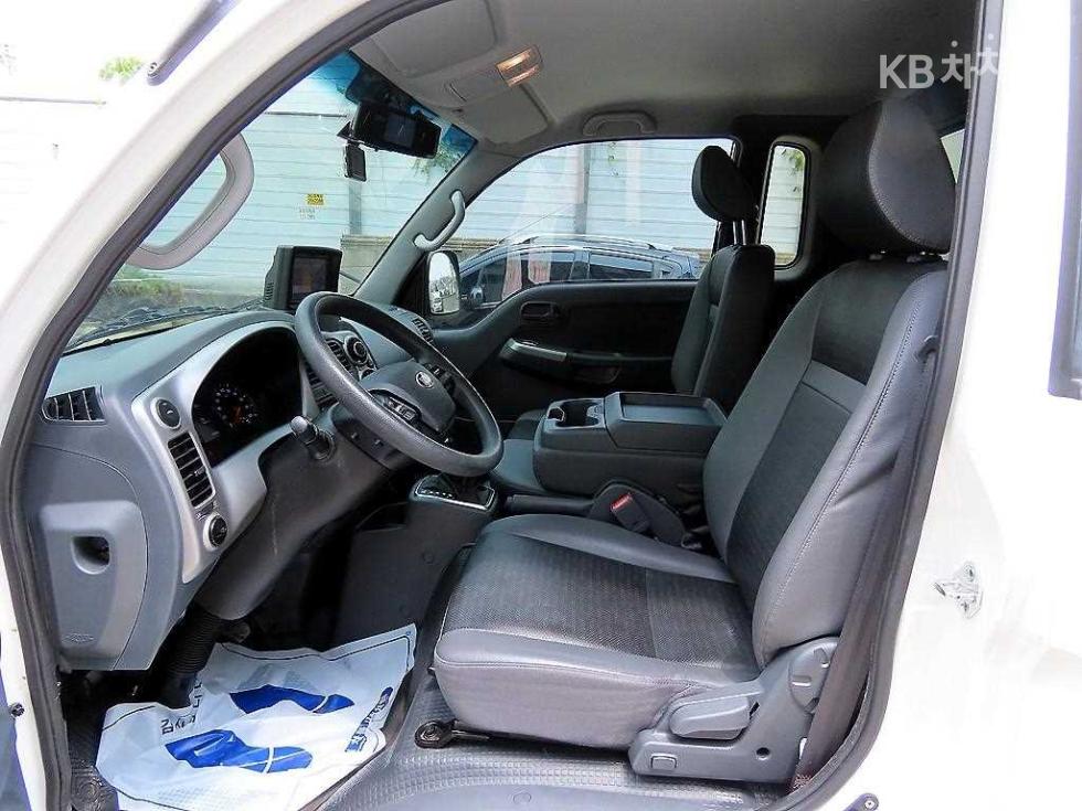 2020 - kia bongo iii