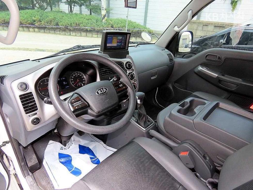 2020 - kia bongo iii