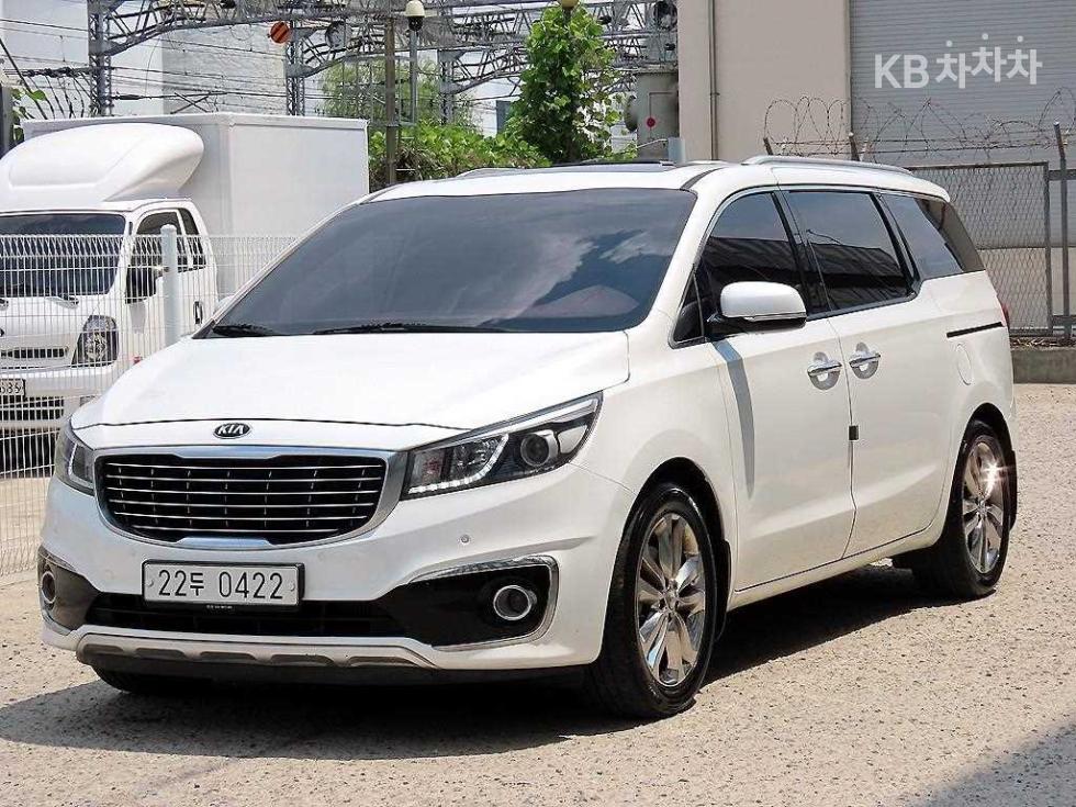 2017 - kia carnival
