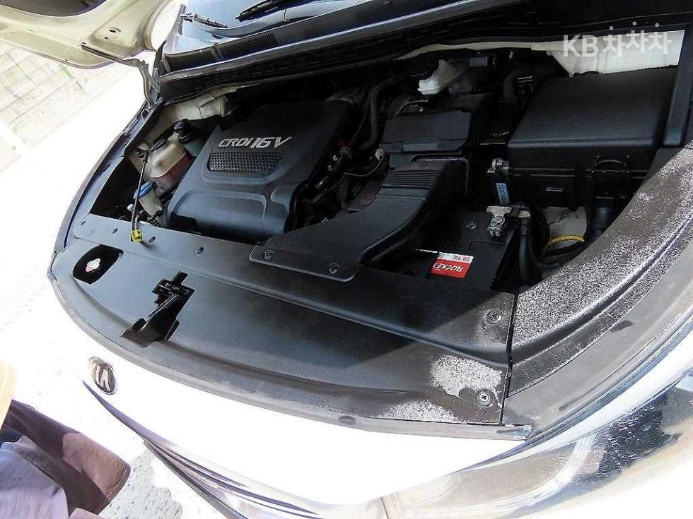 2017 - kia carnival